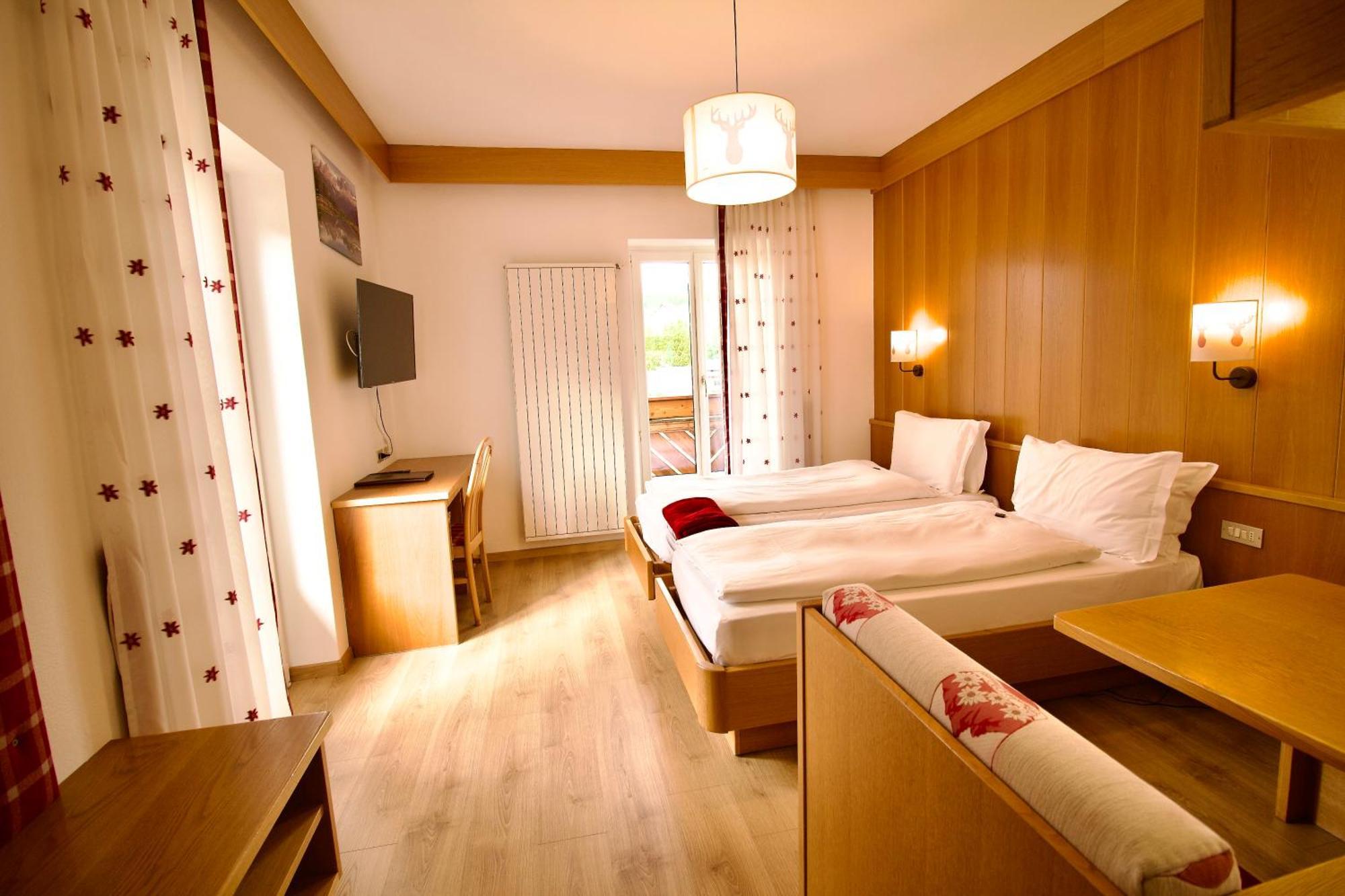 Al Piccolo Hotel Vigo di Fassa Exteriér fotografie