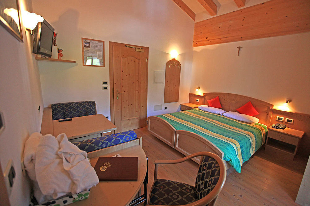 Al Piccolo Hotel Vigo di Fassa Exteriér fotografie