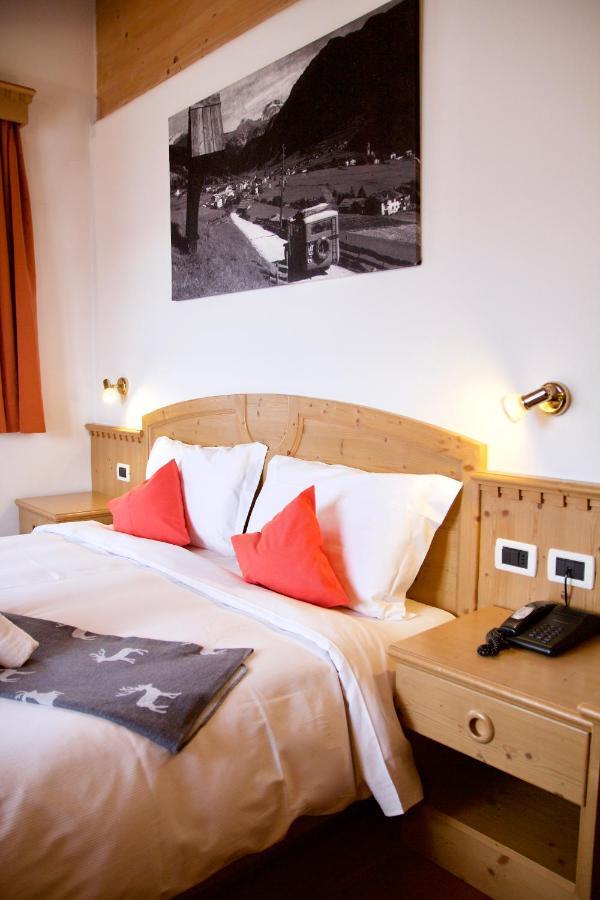 Al Piccolo Hotel Vigo di Fassa Exteriér fotografie